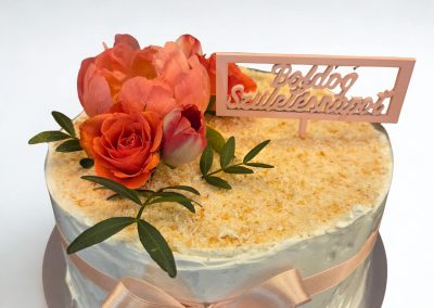 mentes torta Keszthely, gluténmentes torta Keszthely, tejmentes torta Keszthely, cukormentes torta Keszthely, lisztmentes torta Keszthely, mentes cukrászda Keszthely, allergénmentes torta Keszthely, gluténmentes cukrászda Balaton, tejmentes desszert Keszthely, cukormentes desszert Keszthely, egyedi mentes torta, születésnapi mentes torta, gluténmentes születésnapi torta, tejmentes születésnapi torta, cukormentes születésnapi torta, mentes édességek Keszthely, gluténmentes sütemény Keszthely, tejmentes sütemény Keszthely, cukormentes sütemény Keszthely, egészségtudatos desszertek, prémium mentes torták, mentes desszertek Balaton, diétás torta Keszthely, gluténmentes édességek Balaton, saját készítésű mentes torták